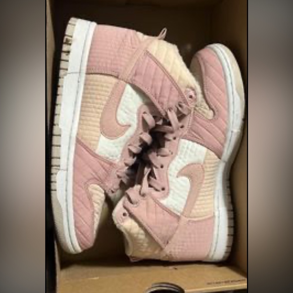 Dunk High LX Next Nature